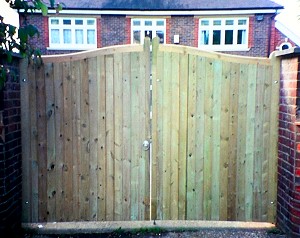 Tongue & Groove Bow Top Gate